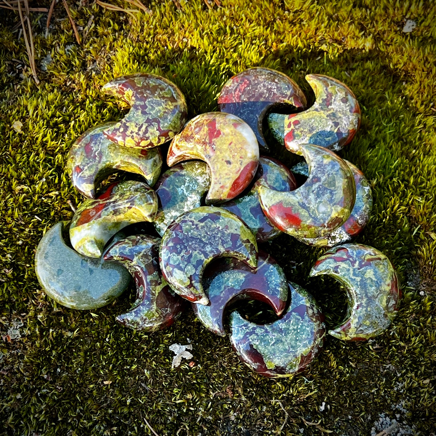 Dragonstone, moon, cut stone