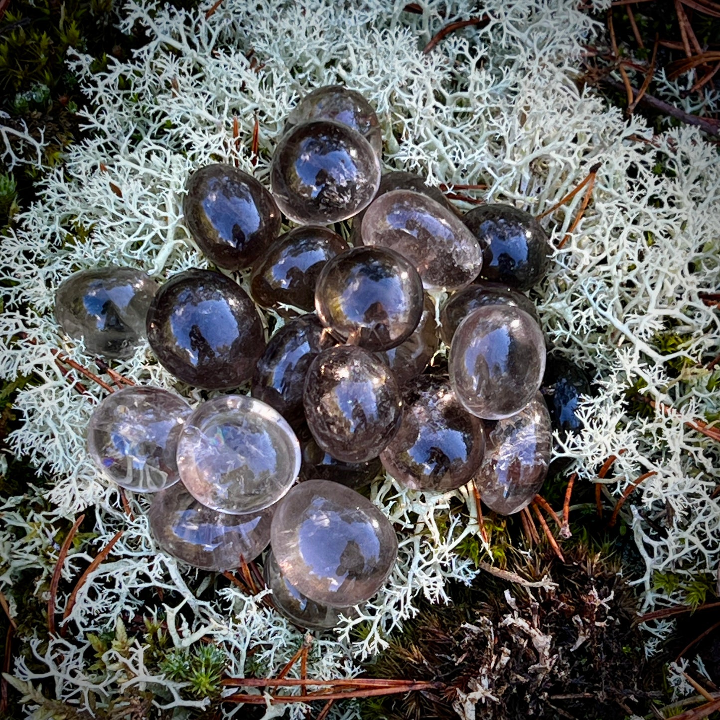 Smoky quartz, tumbled, high quality