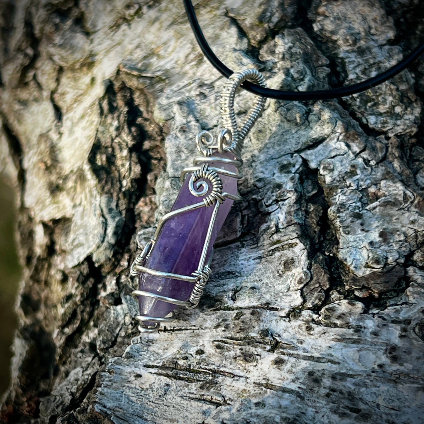 Amethyst, Handmade pendant, lace