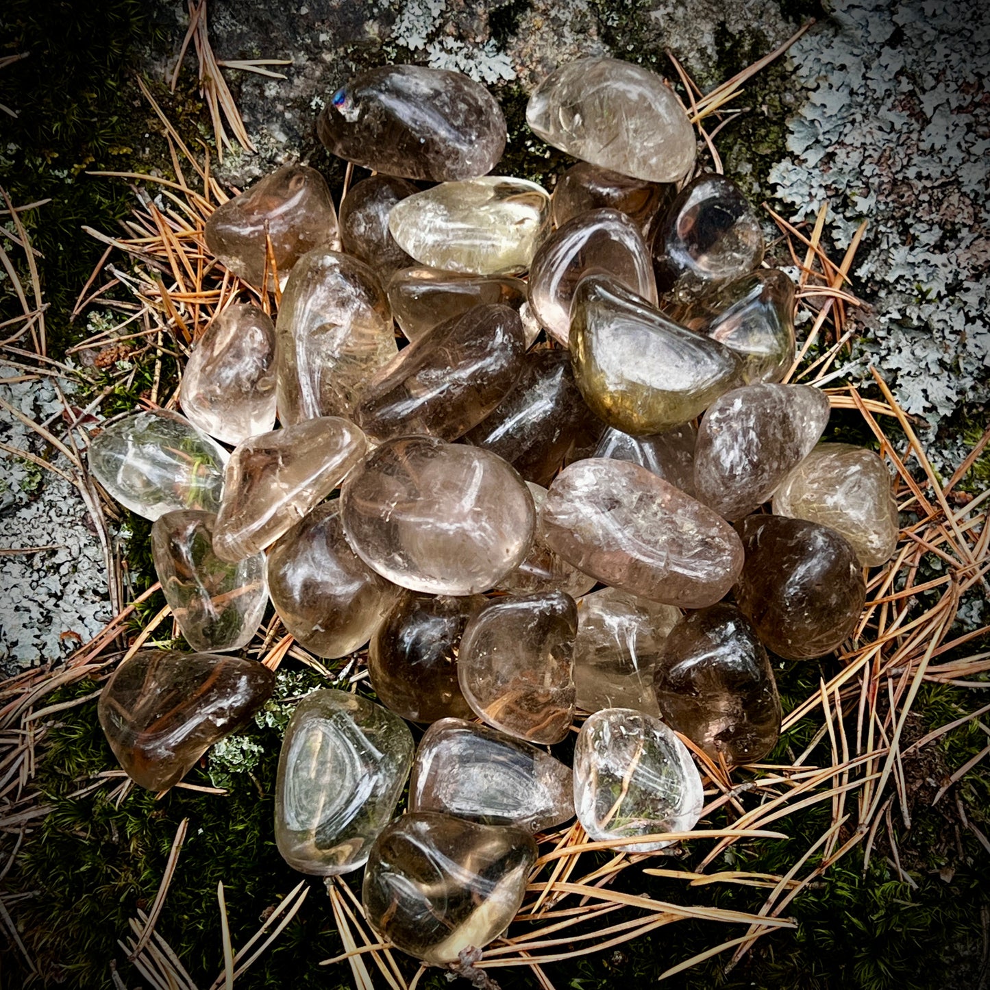 Smoky quartz, tumbled