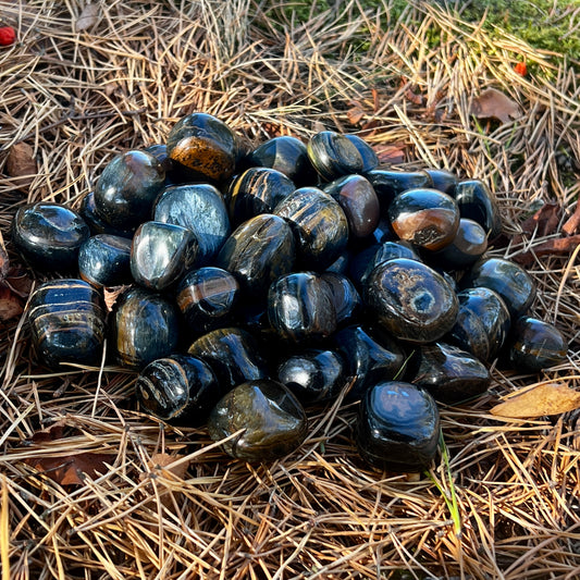 Blue tiger eye, tumbled